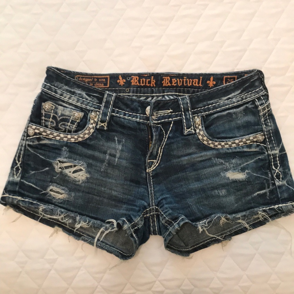 Rock Revival jean shorts size 26
